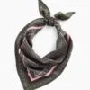 100% jedwab, oversize'owa trójkątna chusta typu bandana