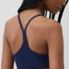 Biustonosz sportowy GapFit Smooth z tyłem typu racerback