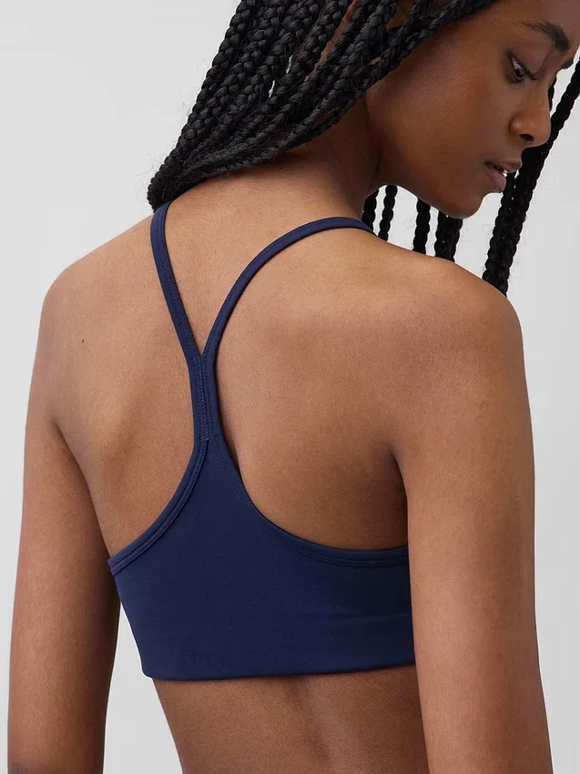 Biustonosz sportowy GapFit Smooth z tyłem typu racerback