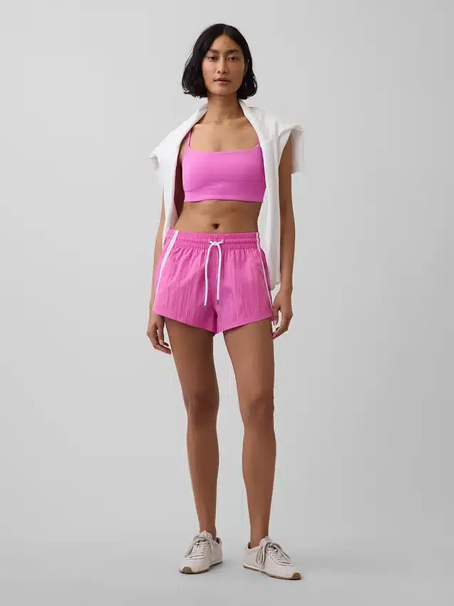 Biustonosz sportowy GapFit Smooth z tyłem typu racerback