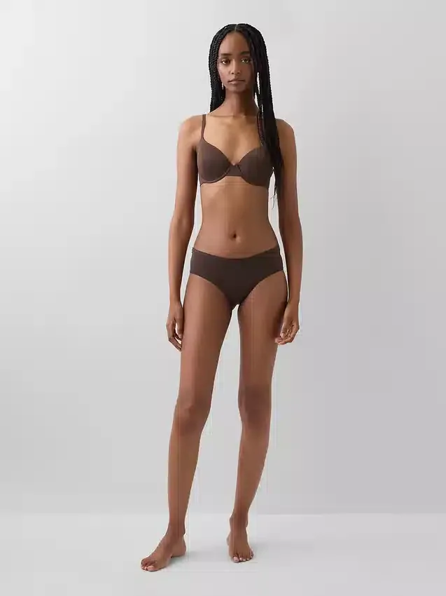Biustonosz typu „Secondskin Semi-Demi”