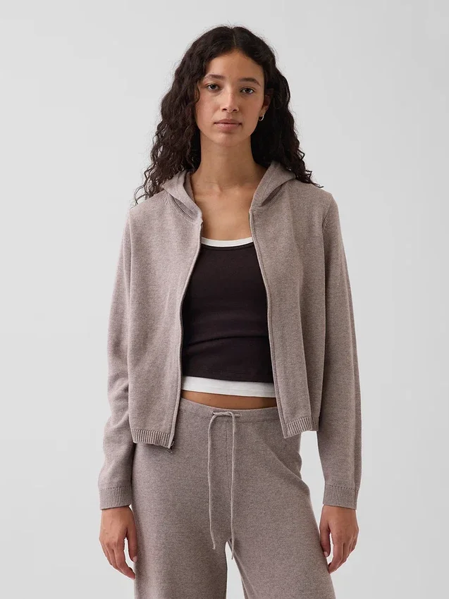 Bluza z kapturem o luźnym kroju, w 100% z bawełny, zapinana na zamek