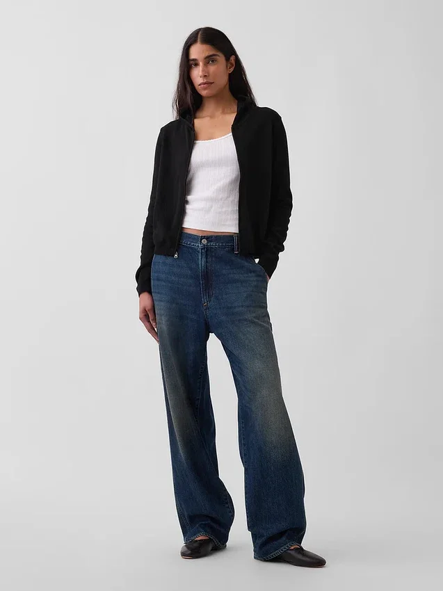 Bluza z kapturem o luźnym kroju, w 100% z bawełny, zapinana na zamek