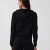 Bluza z kapturem o luźnym kroju, w 100% z bawełny, zapinana na zamek