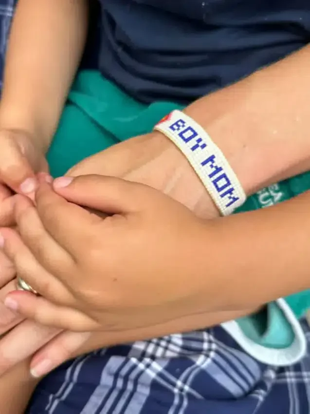 Bransoletka z koralików „Hart Boy Mom”