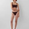 Dół bikini
