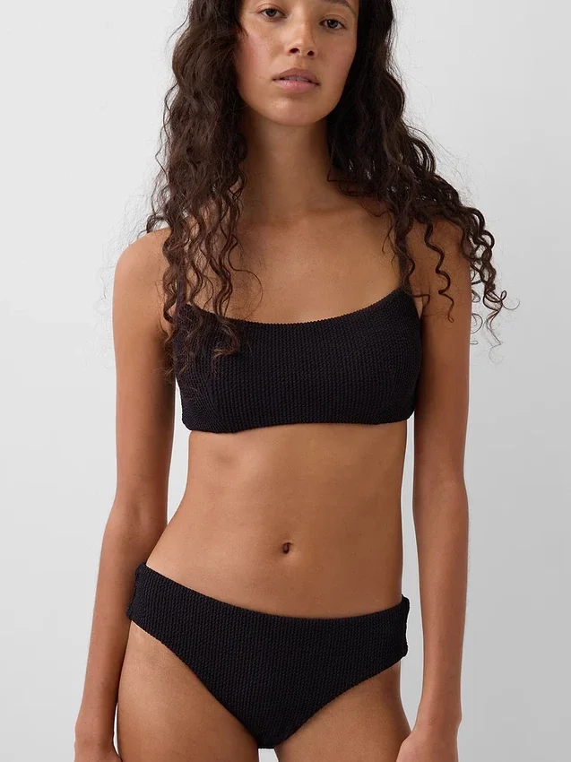 Dół bikini