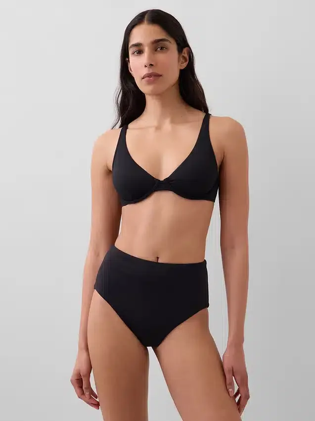 Dół bikini z wysokim stanem