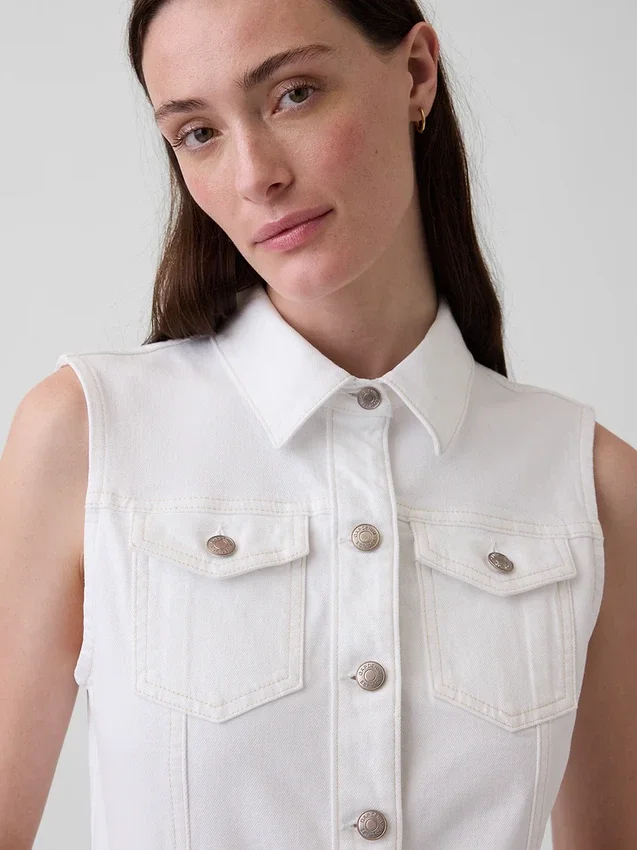Dżinsowa sukienka midi z wiązanym paskiem