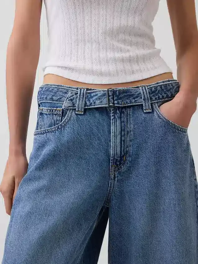 Dżinsy typu culotte z wysokim stanem i paskiem
