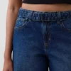 Dżinsy typu culotte z wysokim stanem i paskiem