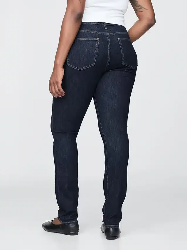 Dżinsy typu true skinny o średnim stanie