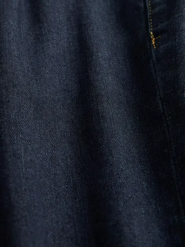 Dżinsy typu true skinny o średnim stanie