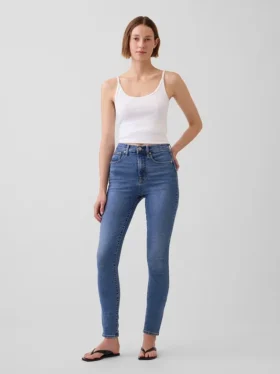 Dżinsy typu true skinny z wysokim stanem