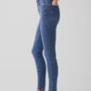 Dżinsy typu true skinny z wysokim stanem