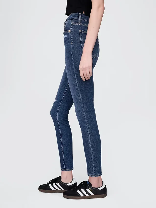Dżinsy typu true skinny z wysokim stanem