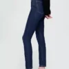 Dżinsy typu true skinny z wysokim stanem