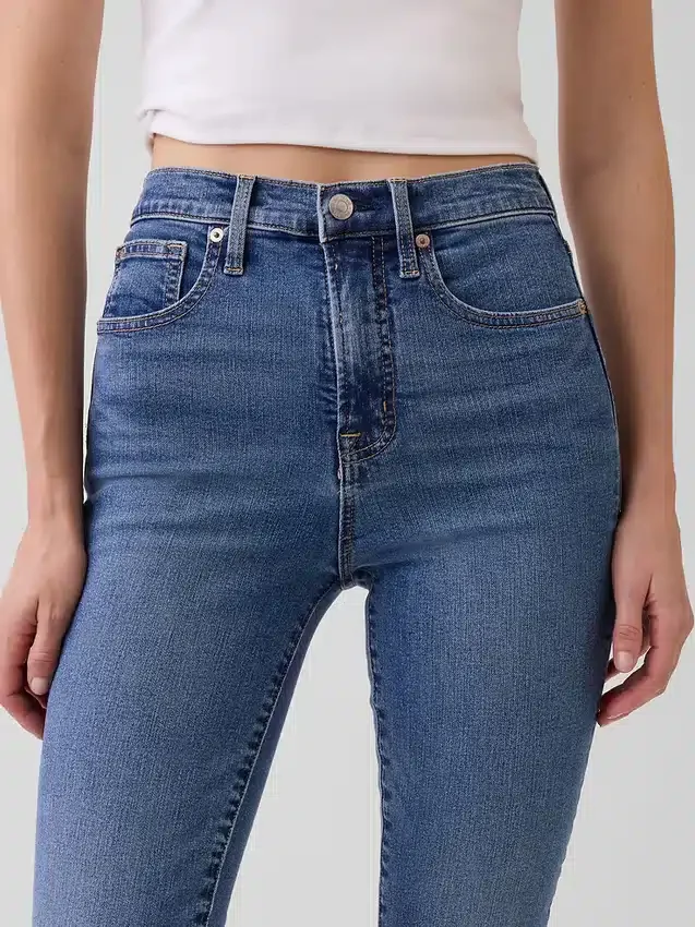 Dżinsy typu true skinny z wysokim stanem