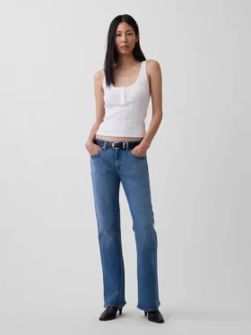 Dżinsy z średnim stanem i luźnym krojem typu bootcut