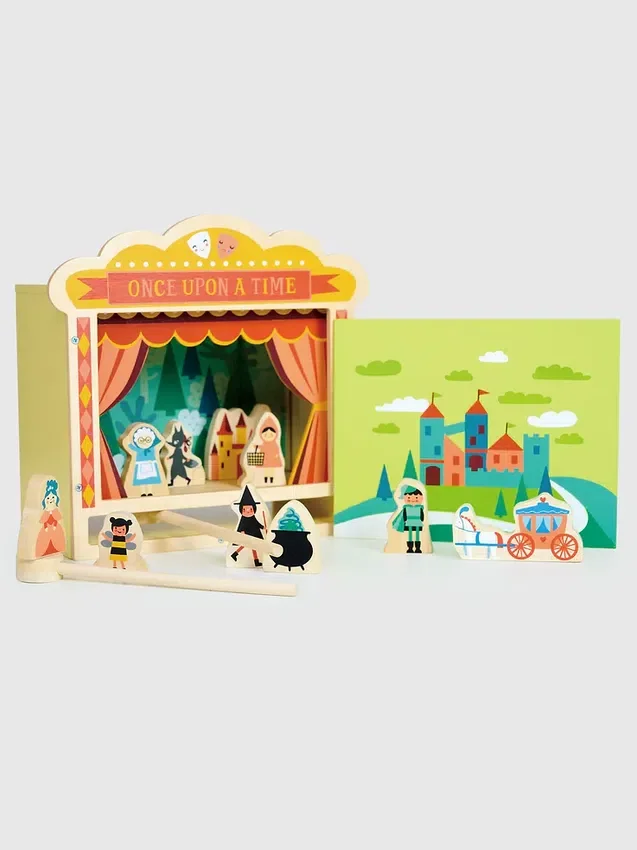 Drewniana zabawka – teatr na stole