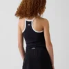 Dziecięca koszulka bez rękawów z tyłem typu racerback