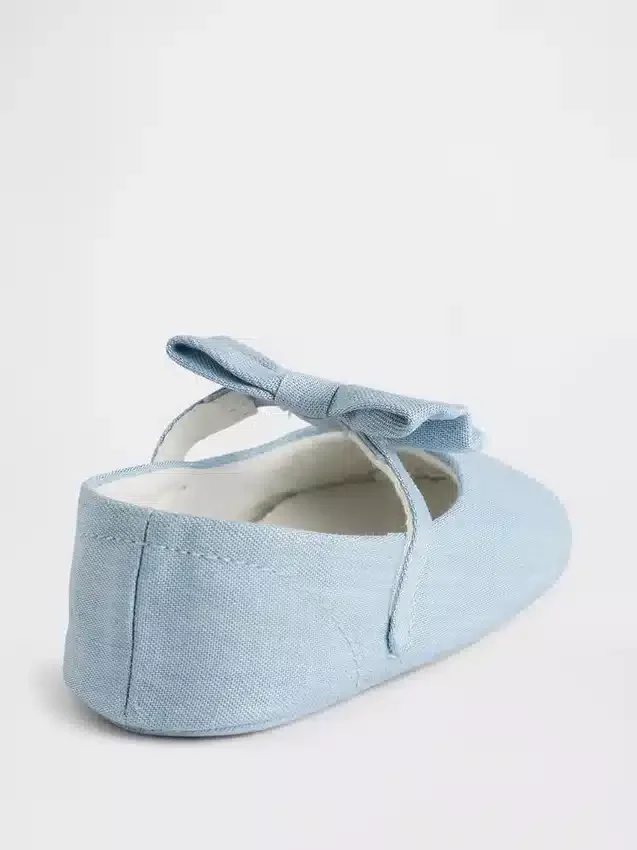 Dziecięce dżinsowe buty typu Mary Jane z kokardką