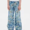 Dziecięce jeansy typu baggy w kwiatowy wzór