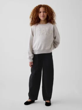 Dziecięce jeansy typu baggy z zwężanymi nogawkami
