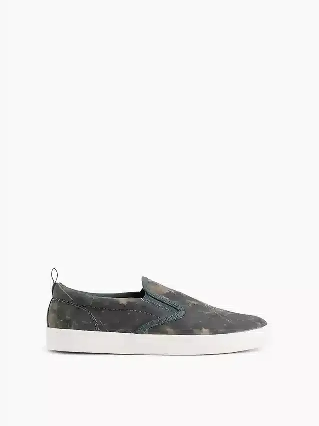 Dziecięce płócienne trampki typu slip-on w kamuflażu
