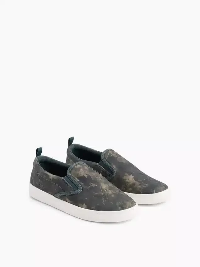 Dziecięce płócienne trampki typu slip-on w kamuflażu
