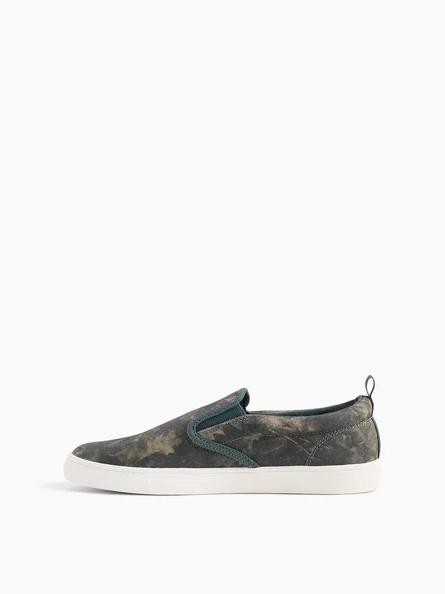 Dziecięce płócienne trampki typu slip-on w kamuflażu