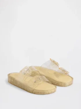 Dziecięce sandały z klamrą