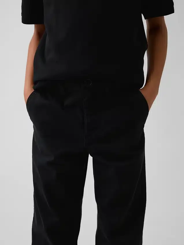 Dziecięce spodnie w stylu modern uniform o luźnym, prostym kroju w kolorze khaki