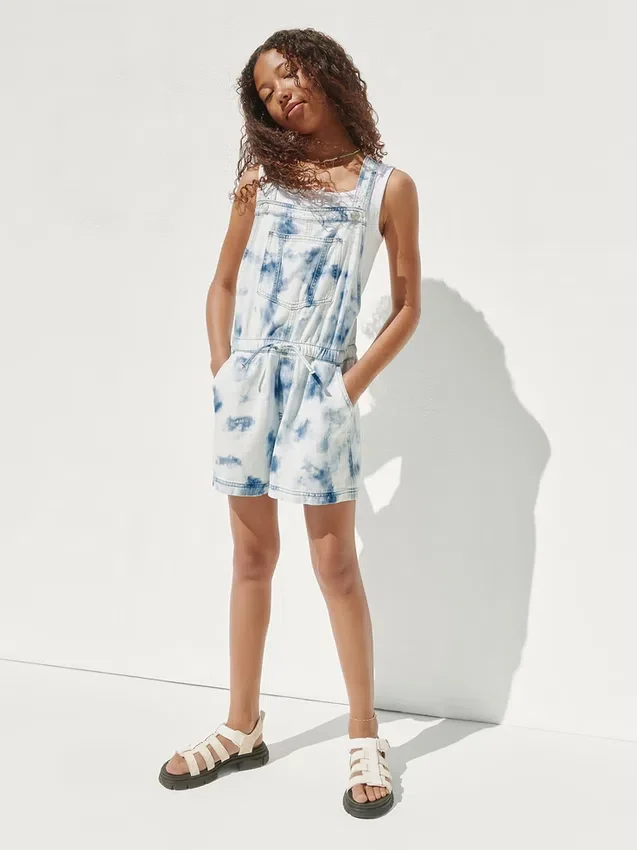Dziecięce szorty dżinsowe w stylu tie-dye o luźnym kroju