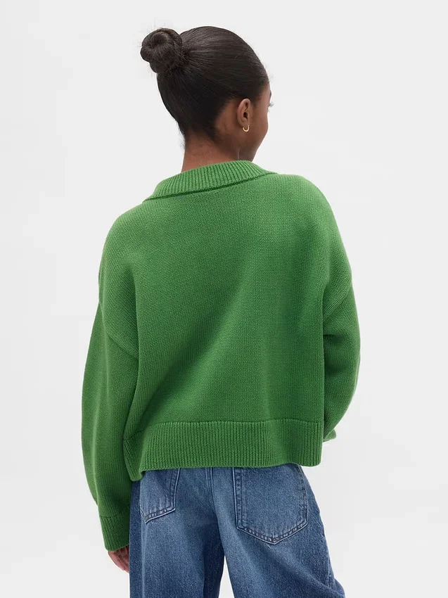 Dziecięcy sweter o luźnym kroju z dekoltem w serek