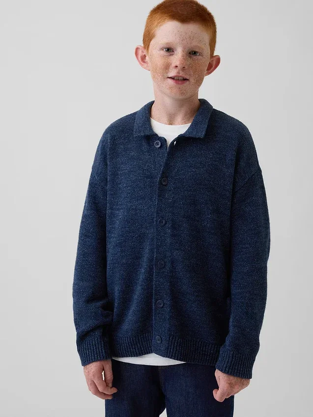 Dziecięcy sweter polo o luźnym kroju