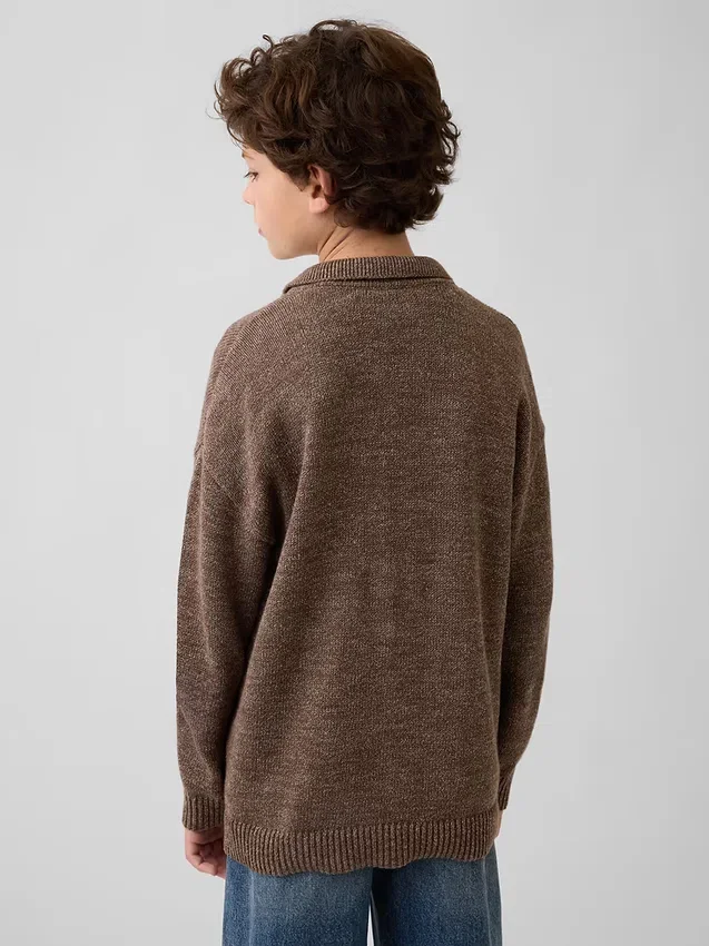 Dziecięcy sweter polo o luźnym kroju