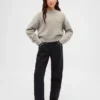 Dziecięcy sweter z okrągłym dekoltem z metalicznego dzianiny typu „eyelash”