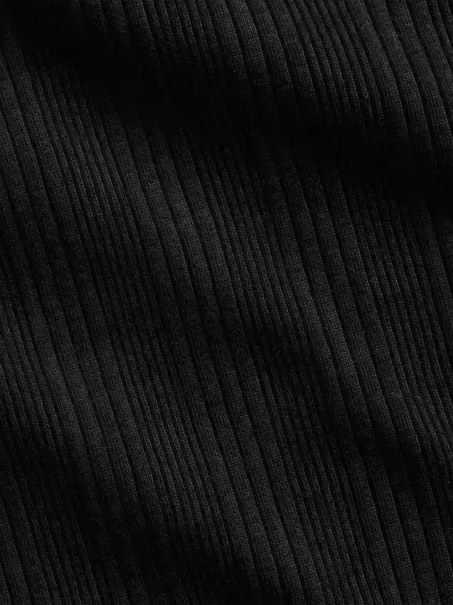 Dziecięcy T-shirt dopasowany z różnobarwnym ściągaczem