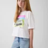 Dziecięcy T-shirt oversize o prostym kroju