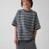 Dziecięcy T-shirt oversize z grubej dzianiny