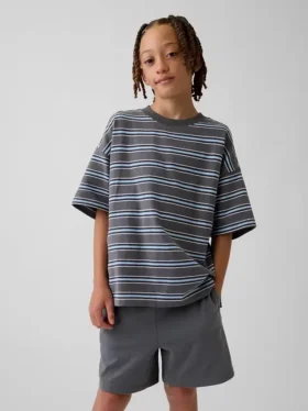 Dziecięcy T-shirt oversize z grubej dzianiny