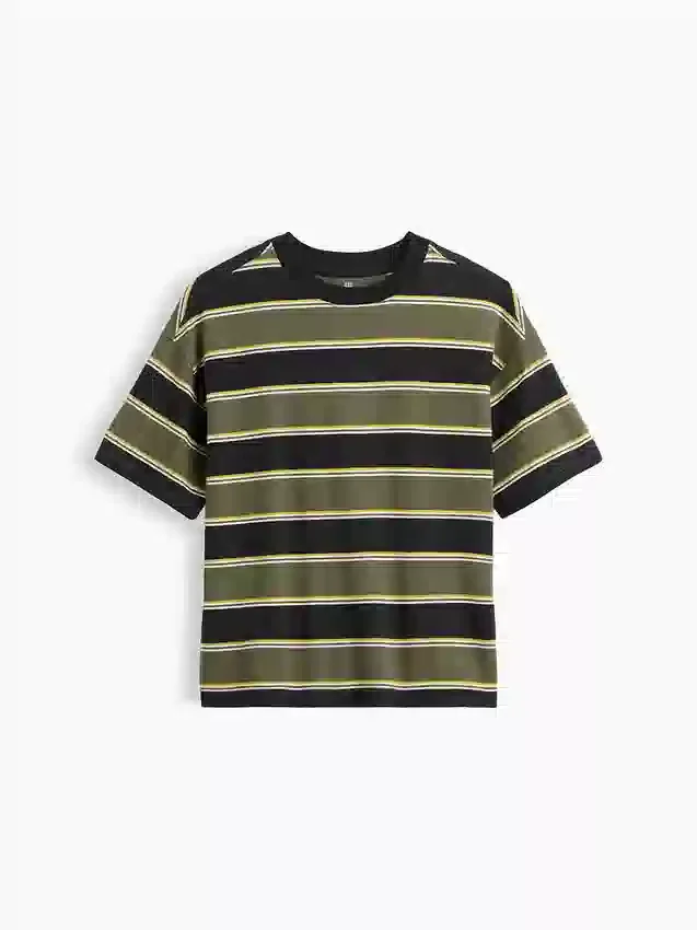 Dziecięcy T-shirt oversize z grubej dzianiny