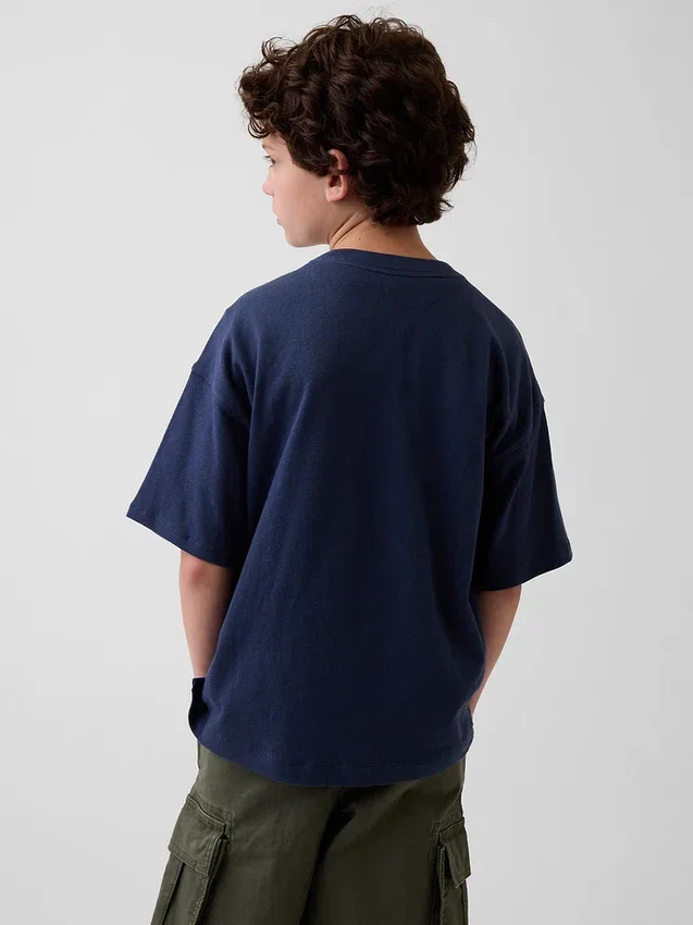 Dziecięcy T-shirt oversize z grubej dzianiny