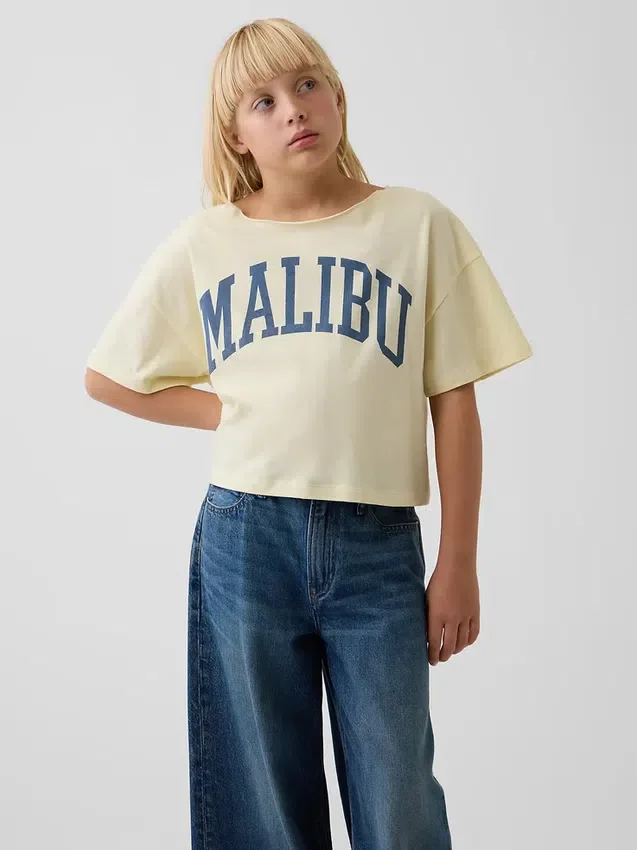 Dziecięcy T-shirt oversize z szerokim dekoltem