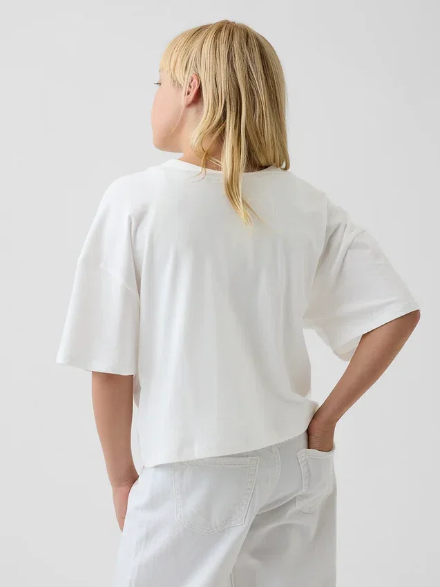 Dziecięcy T-shirt oversize z szerokim dekoltem