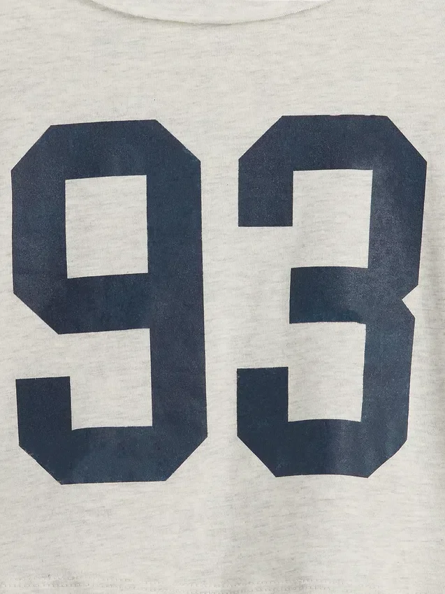 Dziecięcy T-shirt oversize z szerokim dekoltem