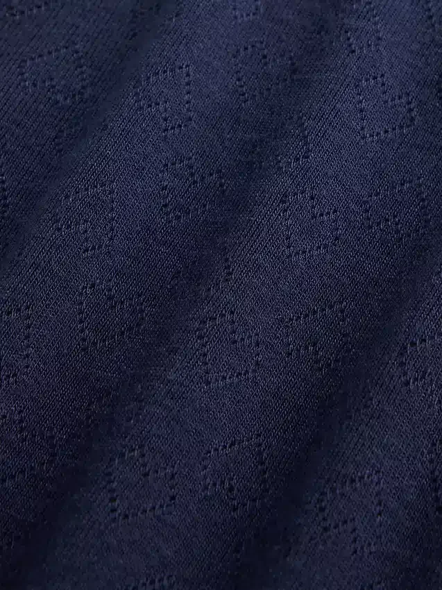 Dziecięcy T-shirt piżamowy z dzianiny typu pointelle z recyklingu