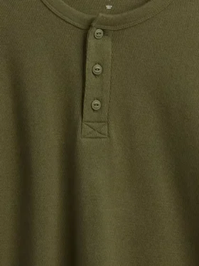Dziecięcy T-shirt typu Henley o luźnym kroju