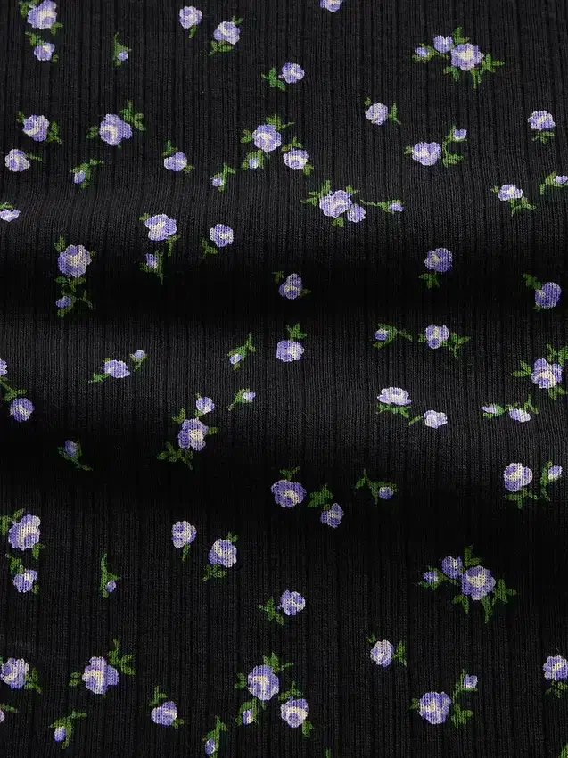 Dziecięcy T-shirt z dzianiny prążkowanej